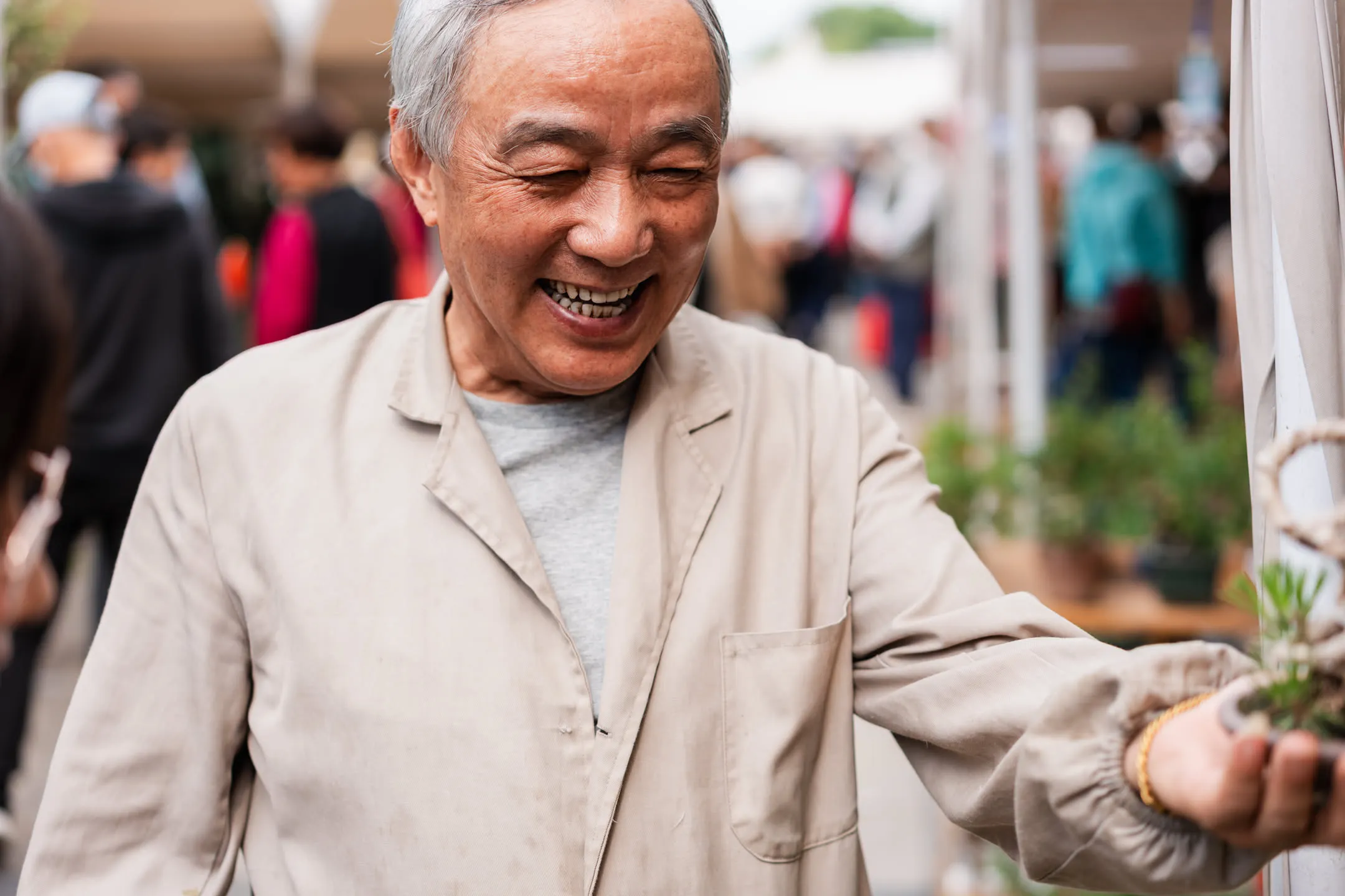 热情的花农