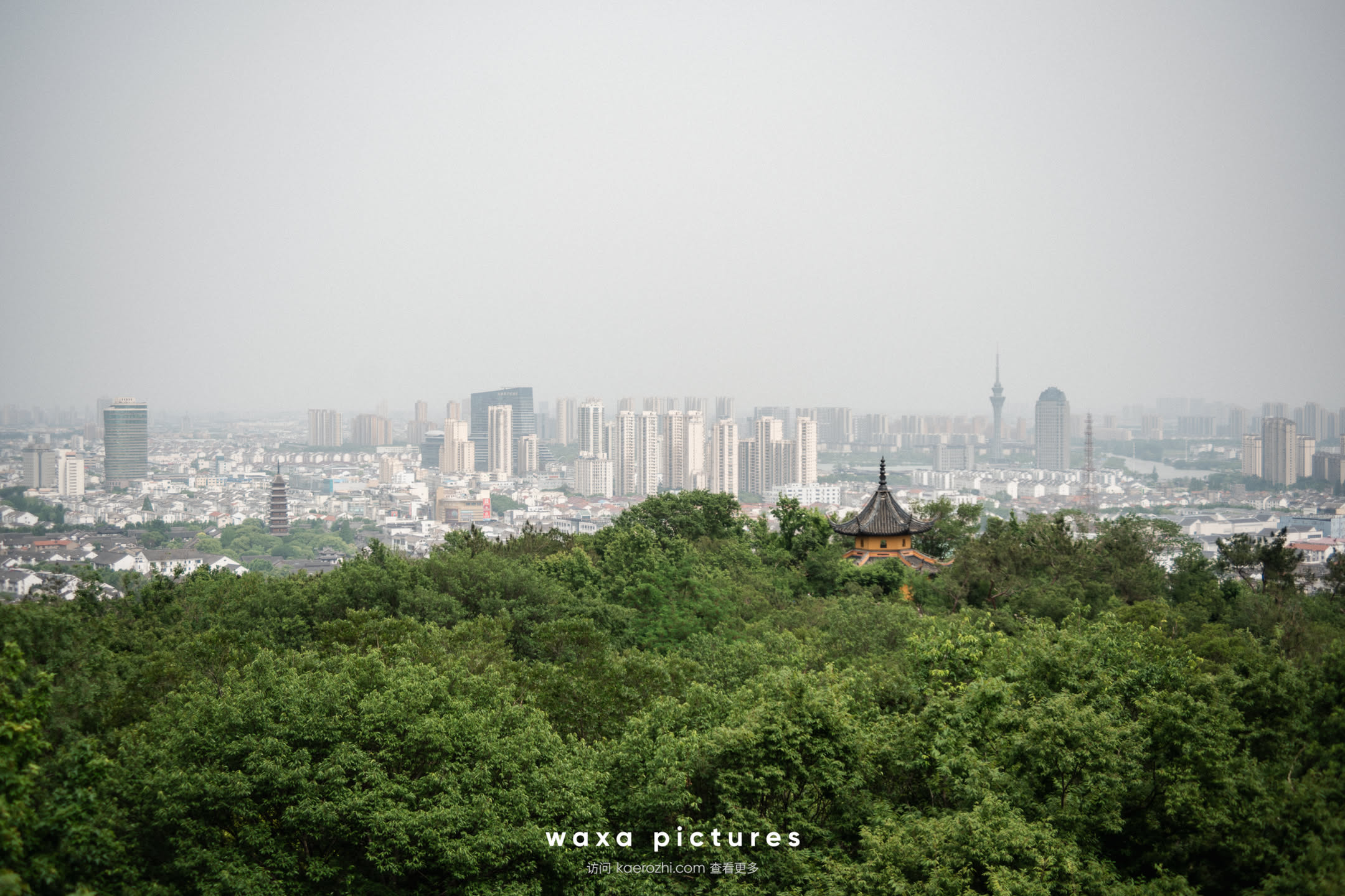 摄于虞山城楼 | with SONY A7M4