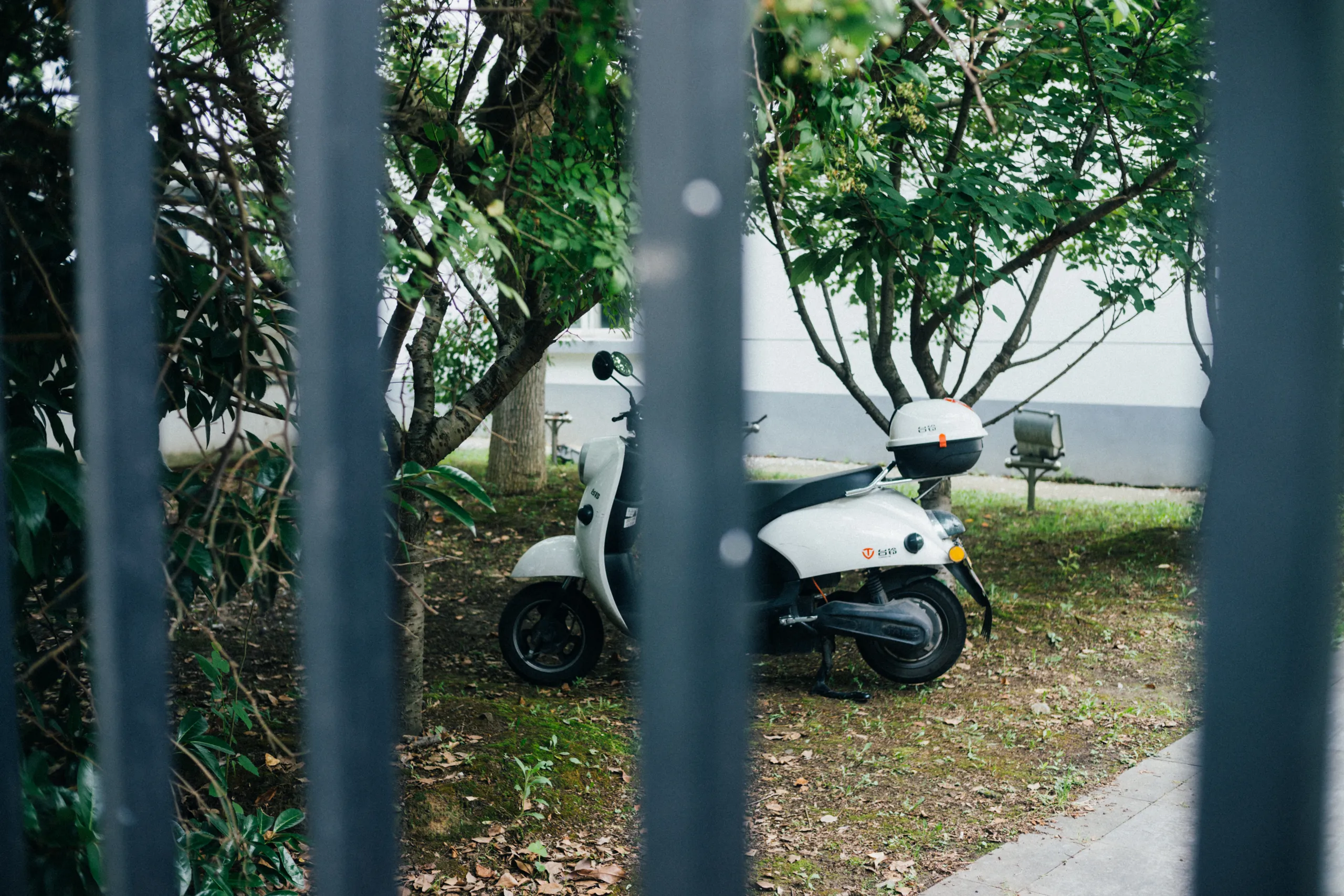 院内的电动车