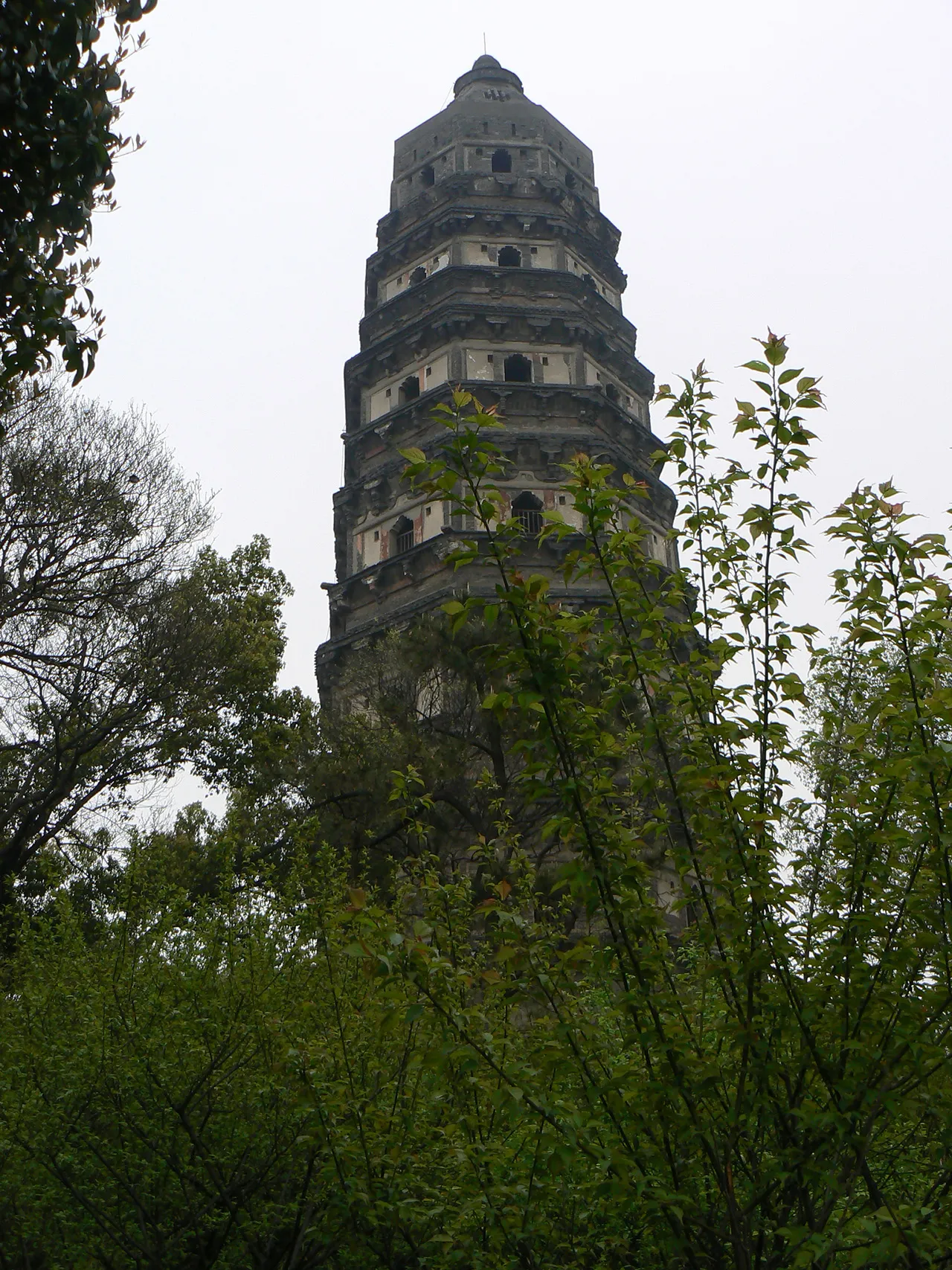 虎丘云岩寺塔
