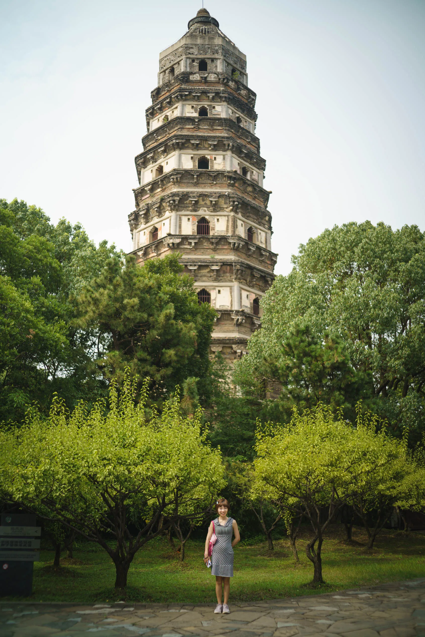 虎丘云岩寺塔,是斜的,所以我这是拍得太正了?