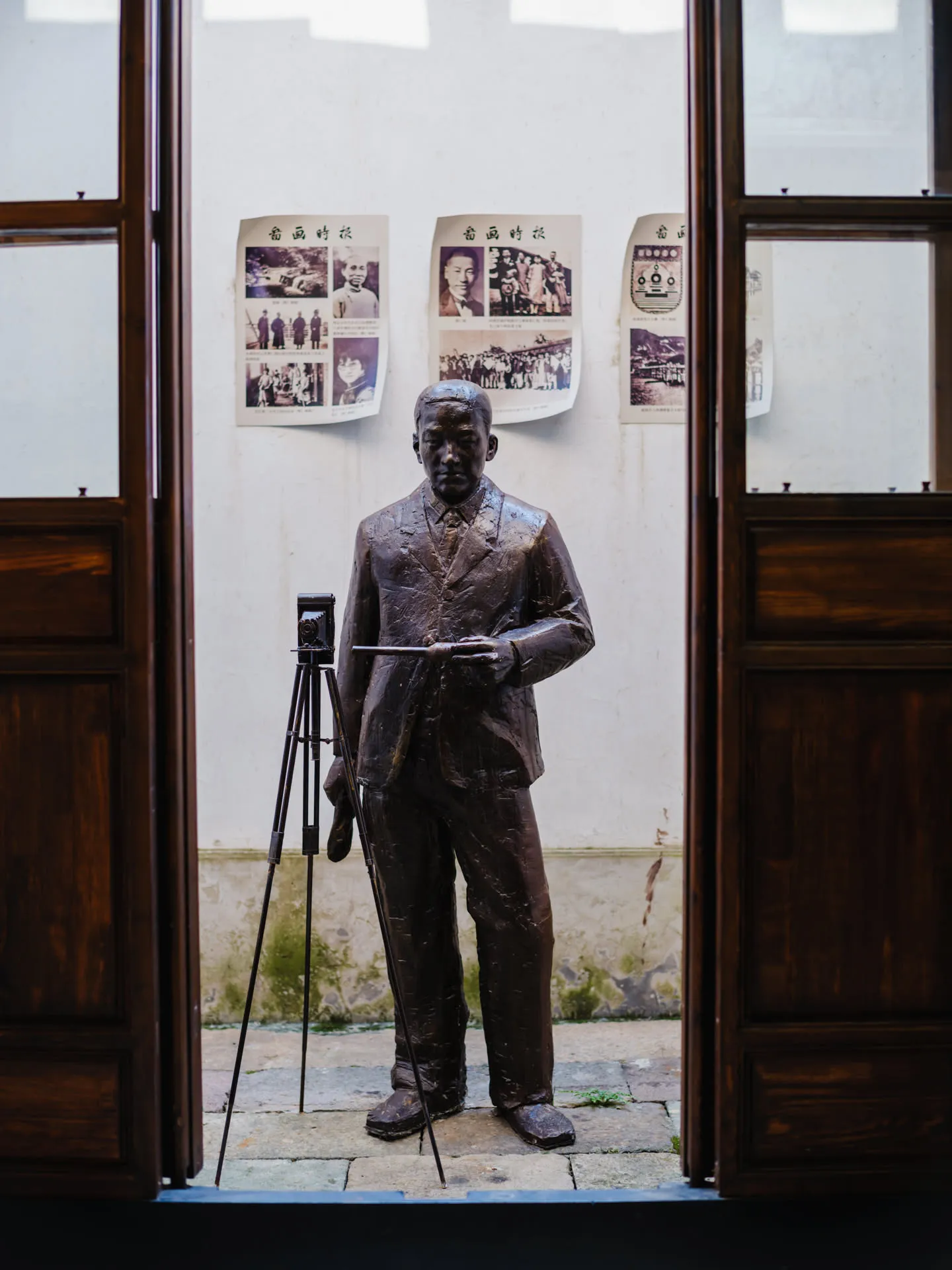 忘了该前辈叫什么名字了