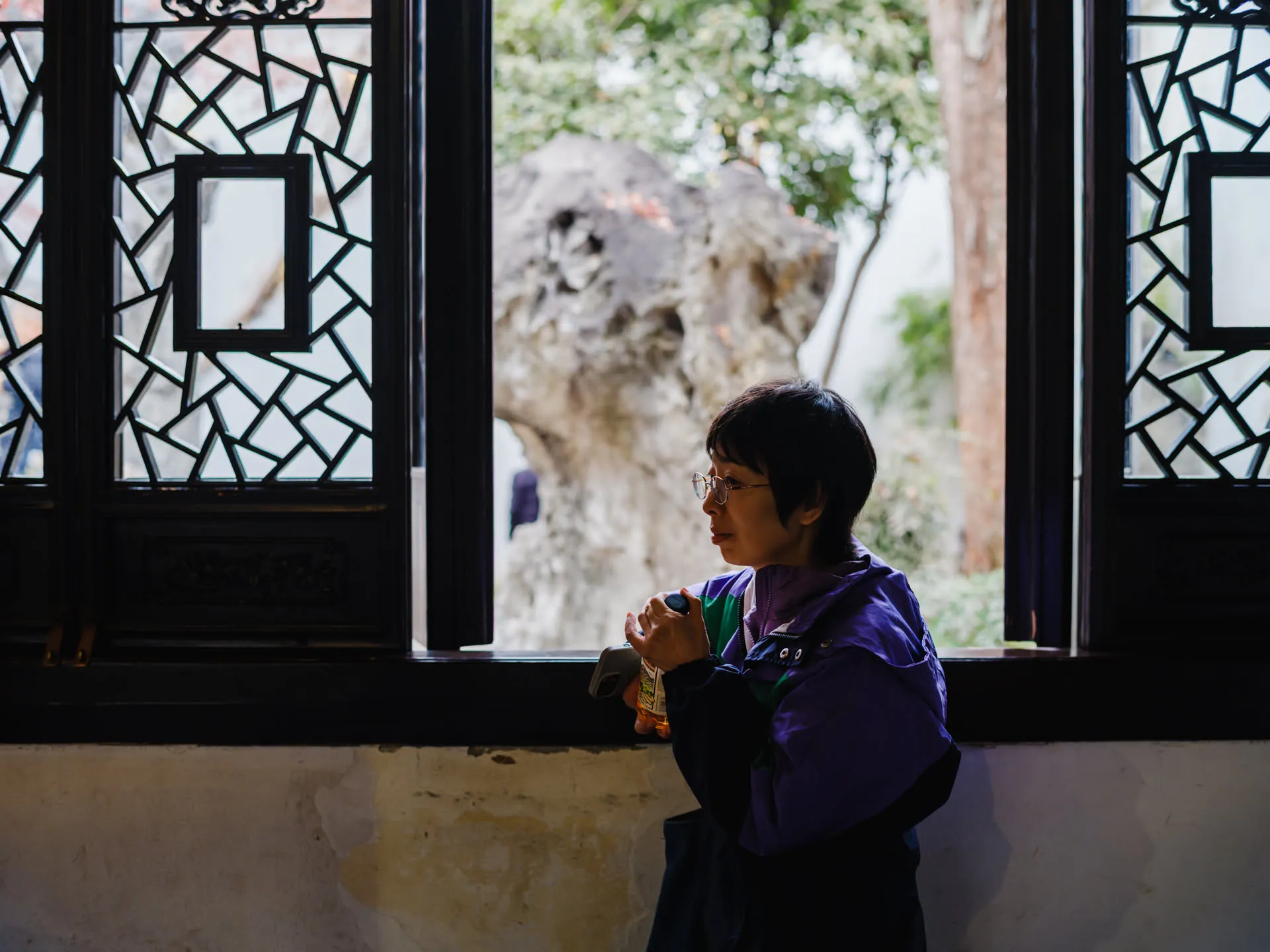 陶小婧在贮云庵