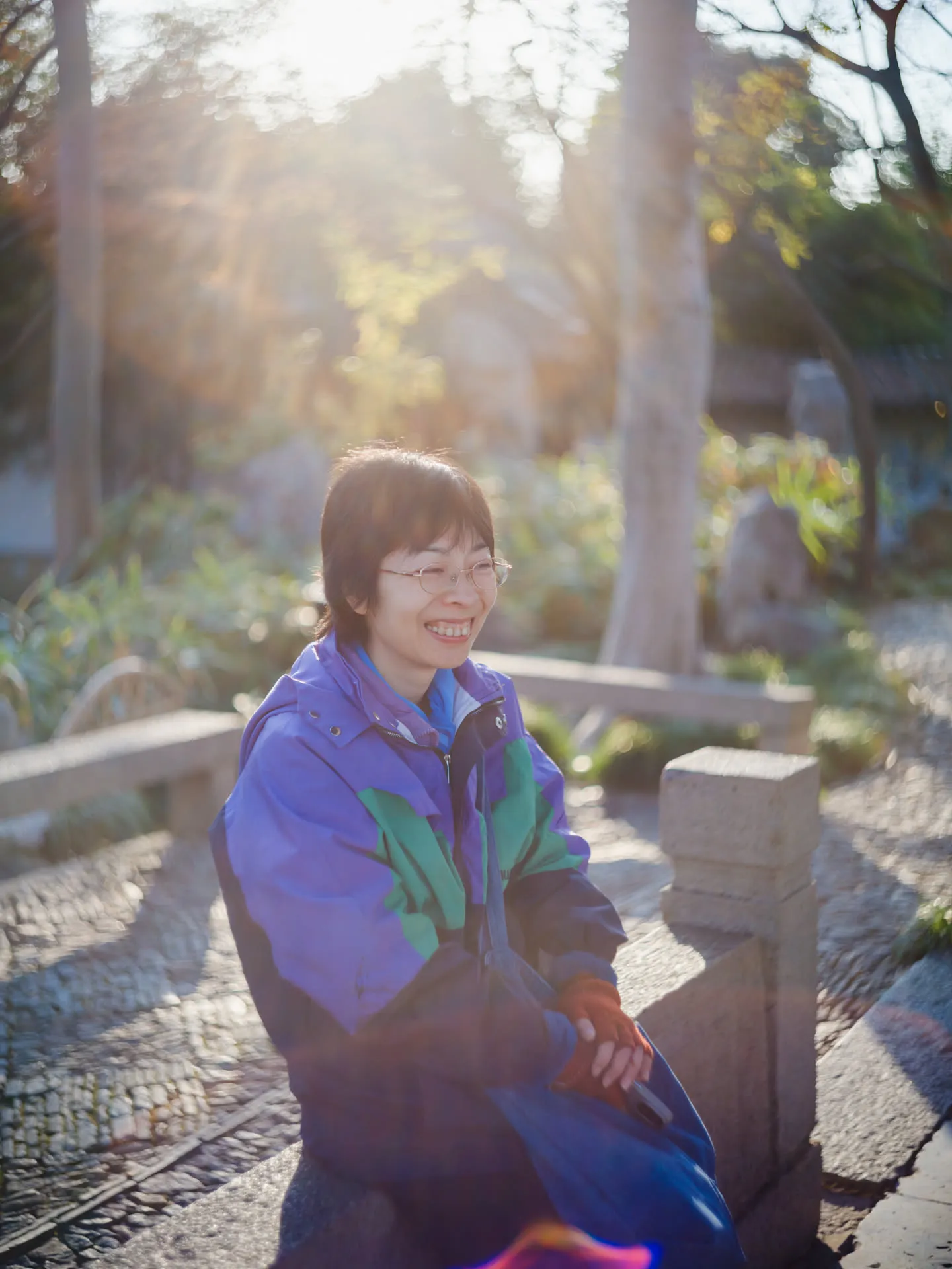 八羽怪的冲光效果，全是瑕疵，不过也不是很讨厌